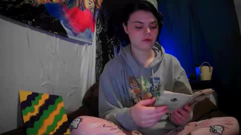 Miss Venus online show from February 4, 2:10 pm