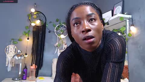 Venus online show from January 28, 6:49 pm