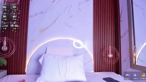 Venus online show from September 30, 8:13 pm