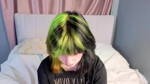 Erica online show from October 17, 8:12 pm