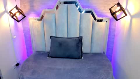 Domelipa  online show from December 14, 12:22 pm