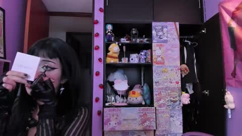     online show from February 22, 4:02 am