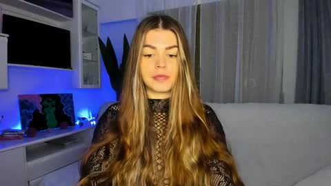 Lolitalolz online show from March 1, 4:44 pm