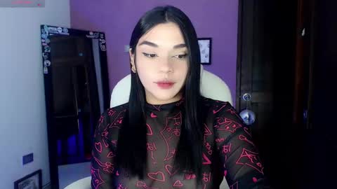 veronica_118 online show from February 13, 4:43 am