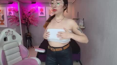 veronica online show from February 21, 7:14 pm