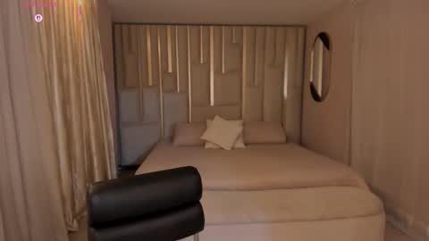 veronicablue1 online show from October 15, 11:57 am