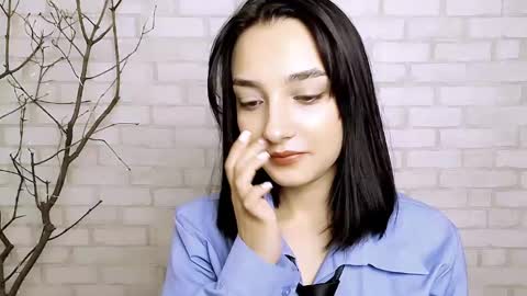 Ana online show from March 8, 8:29 am