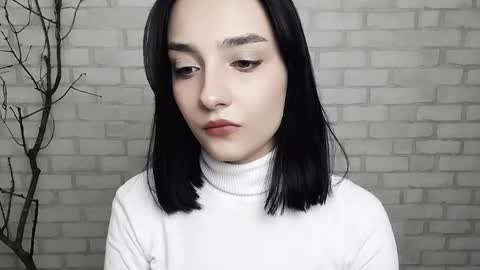 Ana online show from February 18, 8:49 am