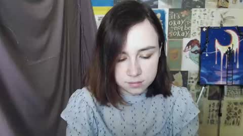 veryveryvery_shy online show from March 11, 6:41 am