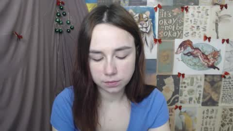 veryveryvery_shy online show from January 16, 6:53 am