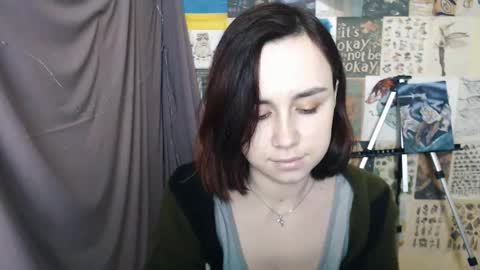 veryveryvery_shy online show from January 22, 6:52 am