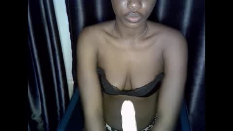 verywetpussy  online show from November 27, 5:32 am