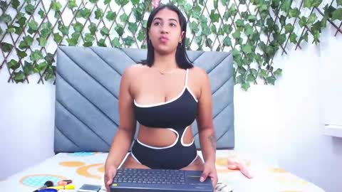 Frida online show from October 9, 1:59 pm