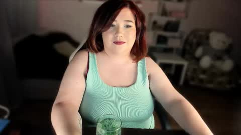 Vi Vixen online show from November 6, 3:40 pm