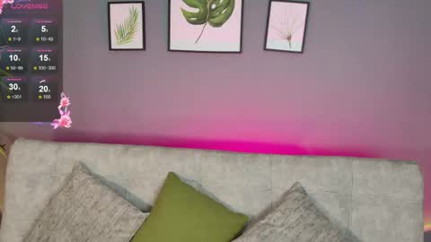 Amy online show from April 24, 5:16 pm