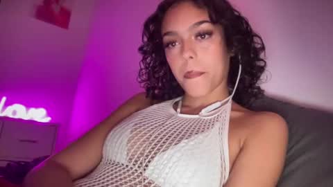 Goddess Victory  online show from February 22, 5:34 am