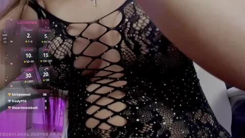 Victoria Castillo online show from November 26, 12:11 am