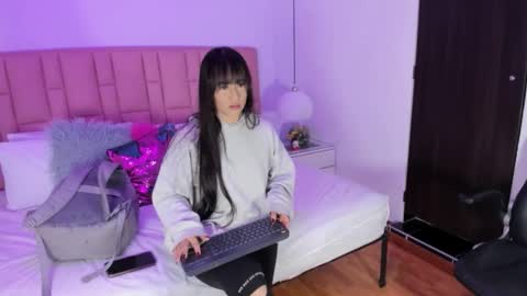 valentina online show from January 14, 11:48 am