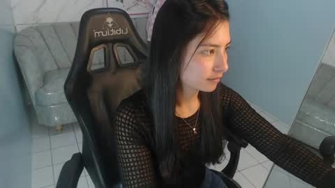 Victoria online show from June 19, 1:25 pm