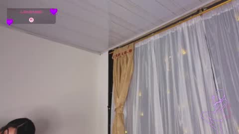 Victoria  online show from December 4, 12:57 am