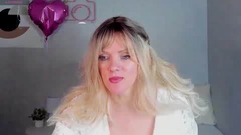 Victoria My schedule for the week 2 GMT 3am-9am TuWeThFrSa online show from March 2, 5:08 am