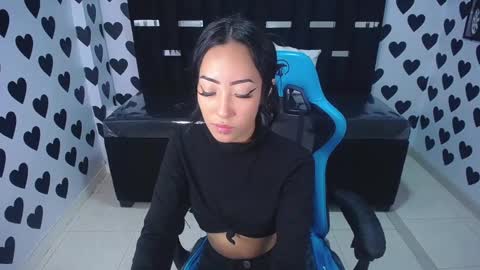 Victoria  online show from February 6, 4:36 pm