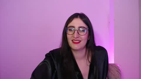 Victoria online show from March 10, 8:45 pm