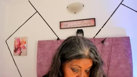 victoriaa_anderson_ online show from February 11, 8:21 pm