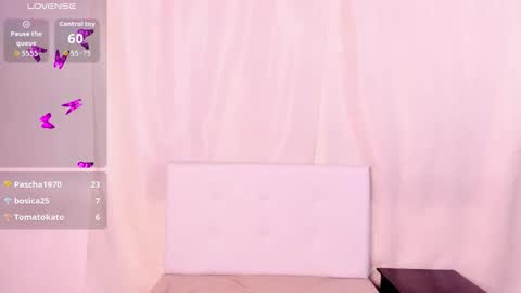 Victoria Zans  online show from January 6, 5:38 pm