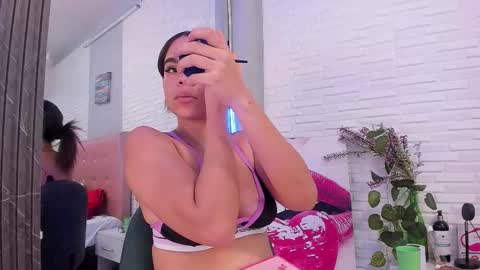 Victoria online show from January 13, 7:51 pm