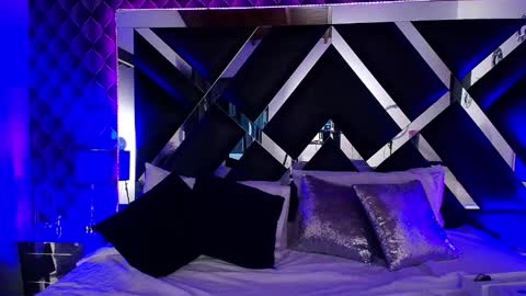 victtoria lee online show from September 25, 11:02 pm