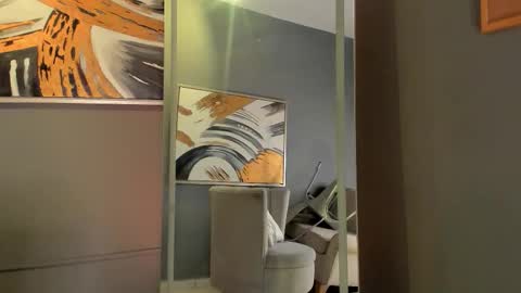 vienah_louis online show from March 3, 3:23 am