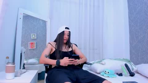 viictoriiasaenz online show from March 22, 10:38 pm