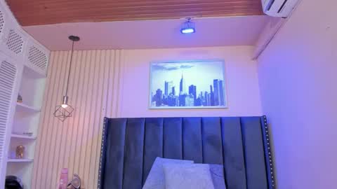 Viiolett online show from October 16, 9:06 pm