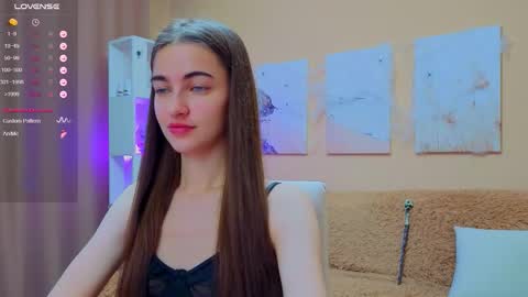 vikiberry online show from November 2, 5:00 am