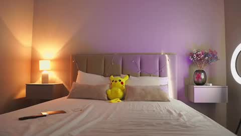 VIKKI online show from March 9, 12:53 pm