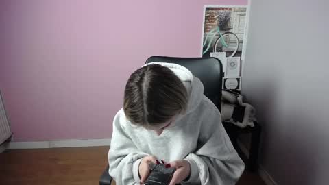 viktoria_lovely online show from January 14, 6:13 am