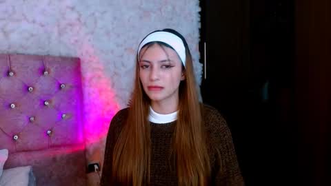 viky_evanss online show from March 12, 8:11 pm