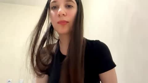 Vivien online show from February 15, 9:08 am