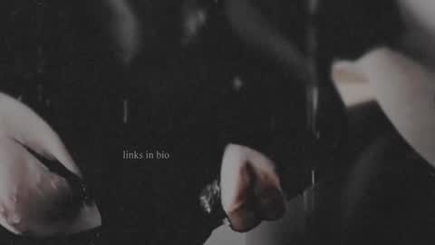 Diva Silvia online show from February 1, 11:21 am