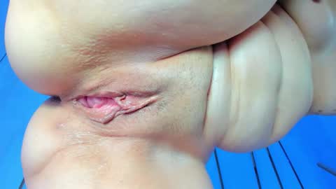 violeet_gray online show from January 9, 6:01 pm