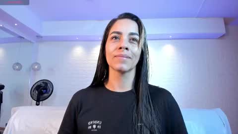 Violett  Everyday From 0530 to 1430 Col Time online show from October 23, 10:43 am