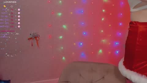 violet____h online show from January 2, 7:18 pm