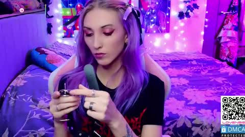 Deya online show from March 7, 11:29 am