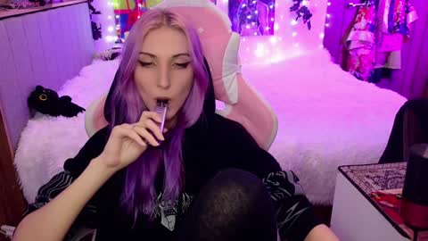 Deya online show from January 30, 11:44 am