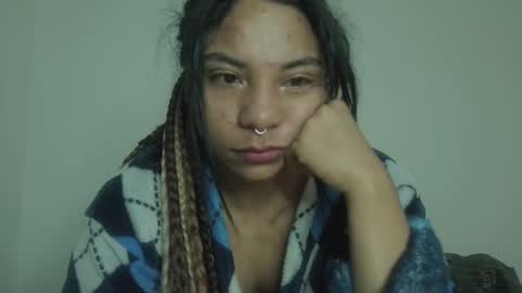 Violet online show from January 1, 1:48 pm