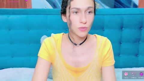 Violeta  online show from March 17, 1:59 pm