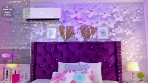 violeta_medina online show from May 29, 3:04 am