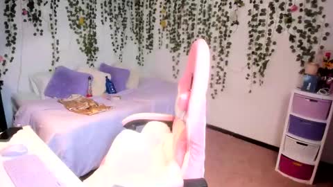 Violeta online show from October 23, 4:13 pm