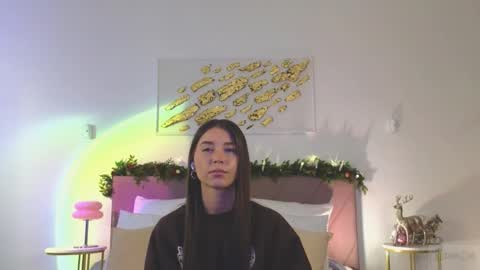 violetta_finch online show from January 18, 10:33 am